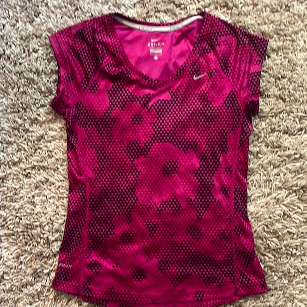 Nike Pink Fitted Cap Sleeve Jersey